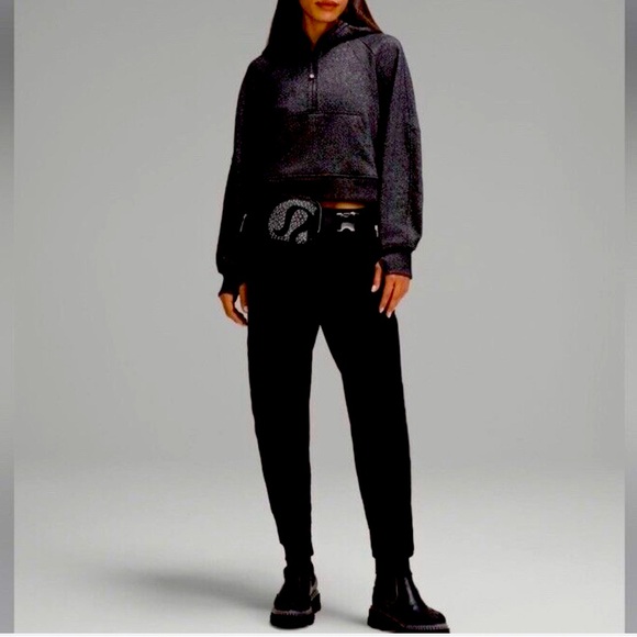 Lululemon Studded Everywhere Belt Bag - Picture 9 of 9